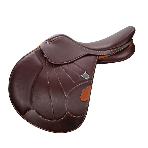 Bates Victrix Show Jumping Saddle